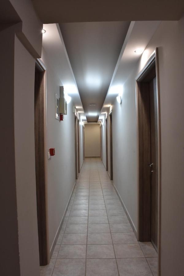 Paralía Hotel Erato المظهر الخارجي الصورة